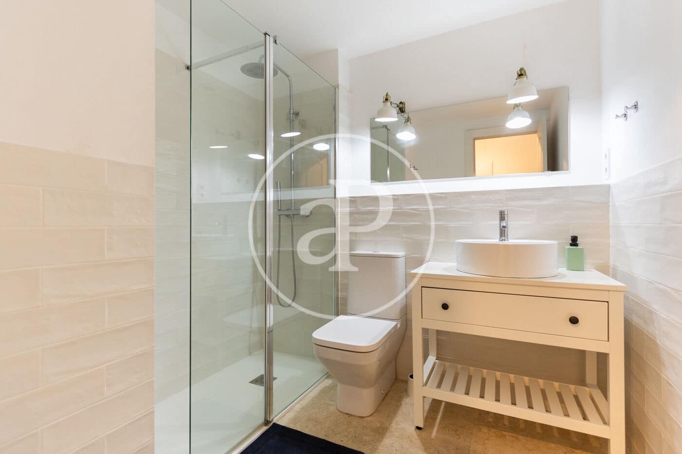 1 soverom Leilighet til leie i Valencia by - € 1 550 (Ref: 9106723)