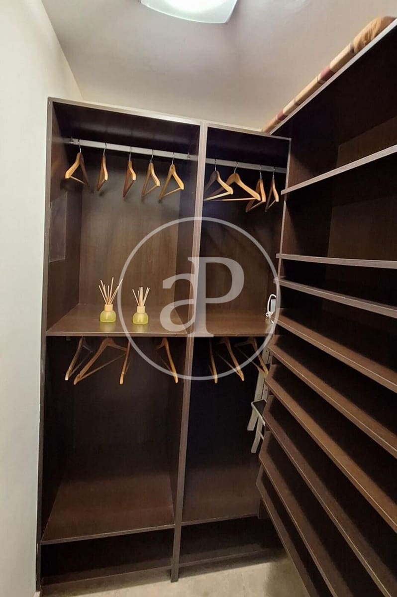 4 camera da letto Appartamento da affittare in Valencia citta con piscina - 2.200 € (Rif: 9110596)