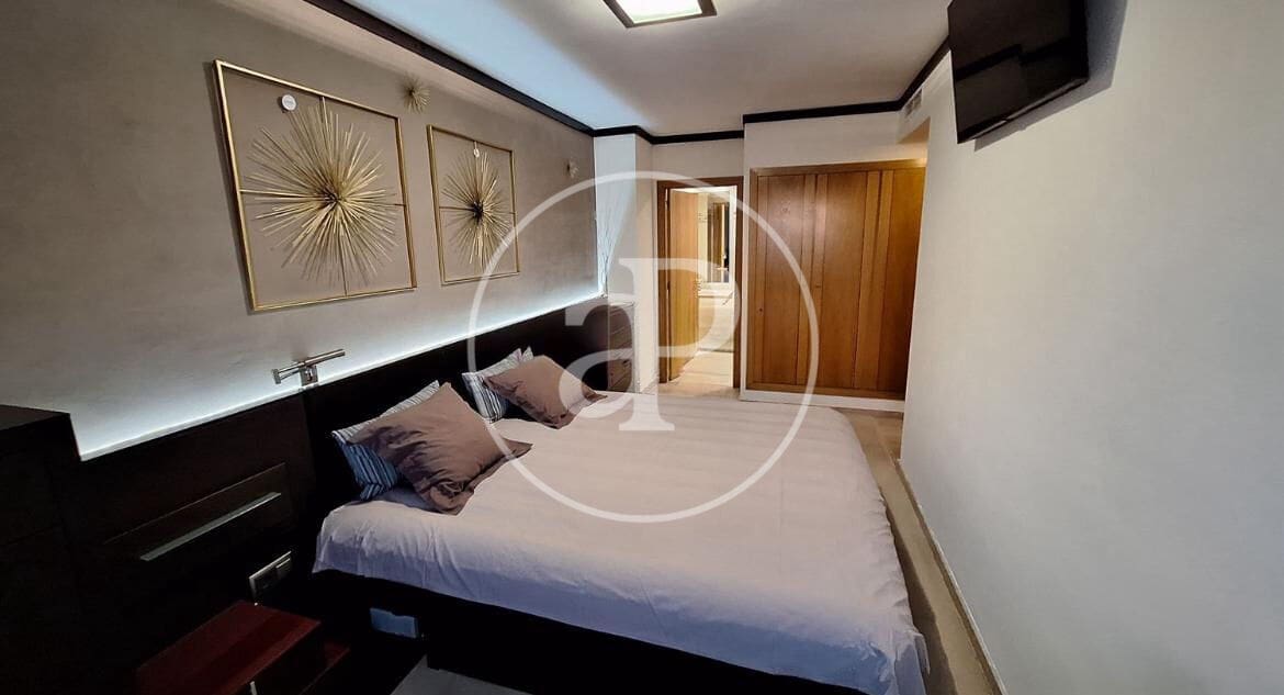 4 camera da letto Appartamento da affittare in Valencia citta con piscina - 2.200 € (Rif: 9110596)