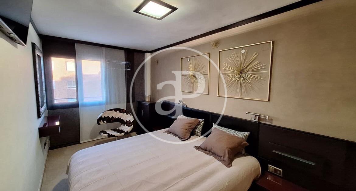 4 camera da letto Appartamento da affittare in Valencia citta con piscina - 2.200 € (Rif: 9110596)