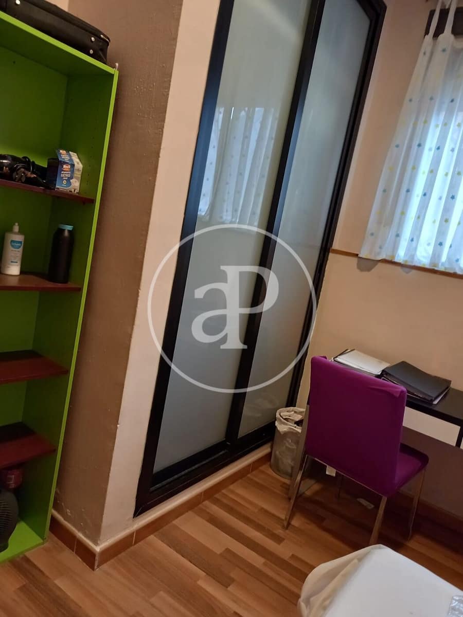3 Zimmer Apartment zu vermieten in Valencia Stadt - 1.250 € (Ref: 9112588)
