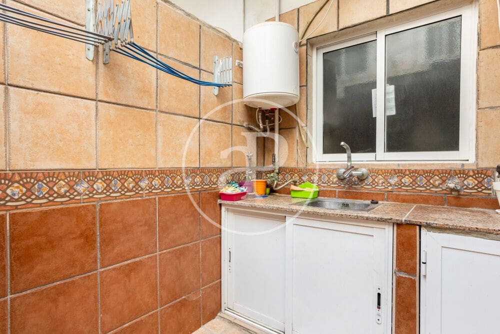 3 Zimmer Apartment zu vermieten in Valencia Stadt - 1.200 € (Ref: 9112588)