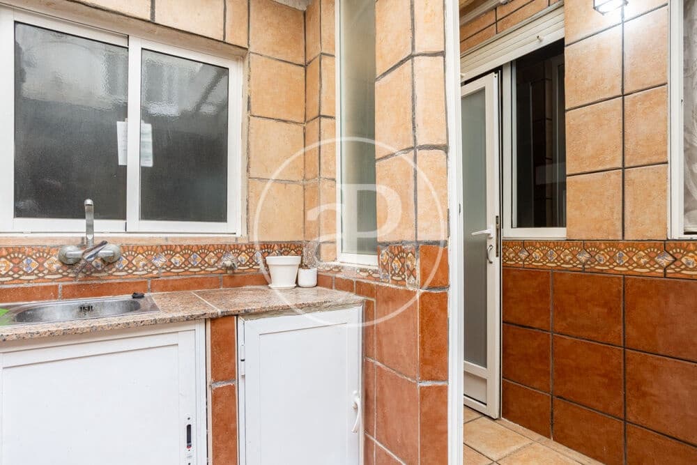 3 Zimmer Apartment zu vermieten in Valencia Stadt - 1.200 € (Ref: 9112588)