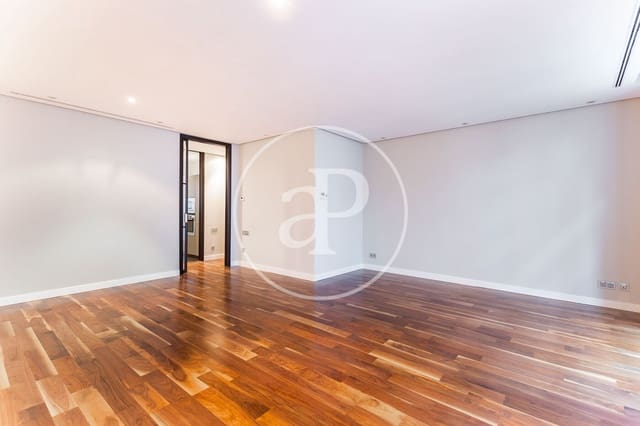 Appartement de 2 chambres à louer à Sant Francesc, Valence ville - 2 500 € (Ref: 9112589)