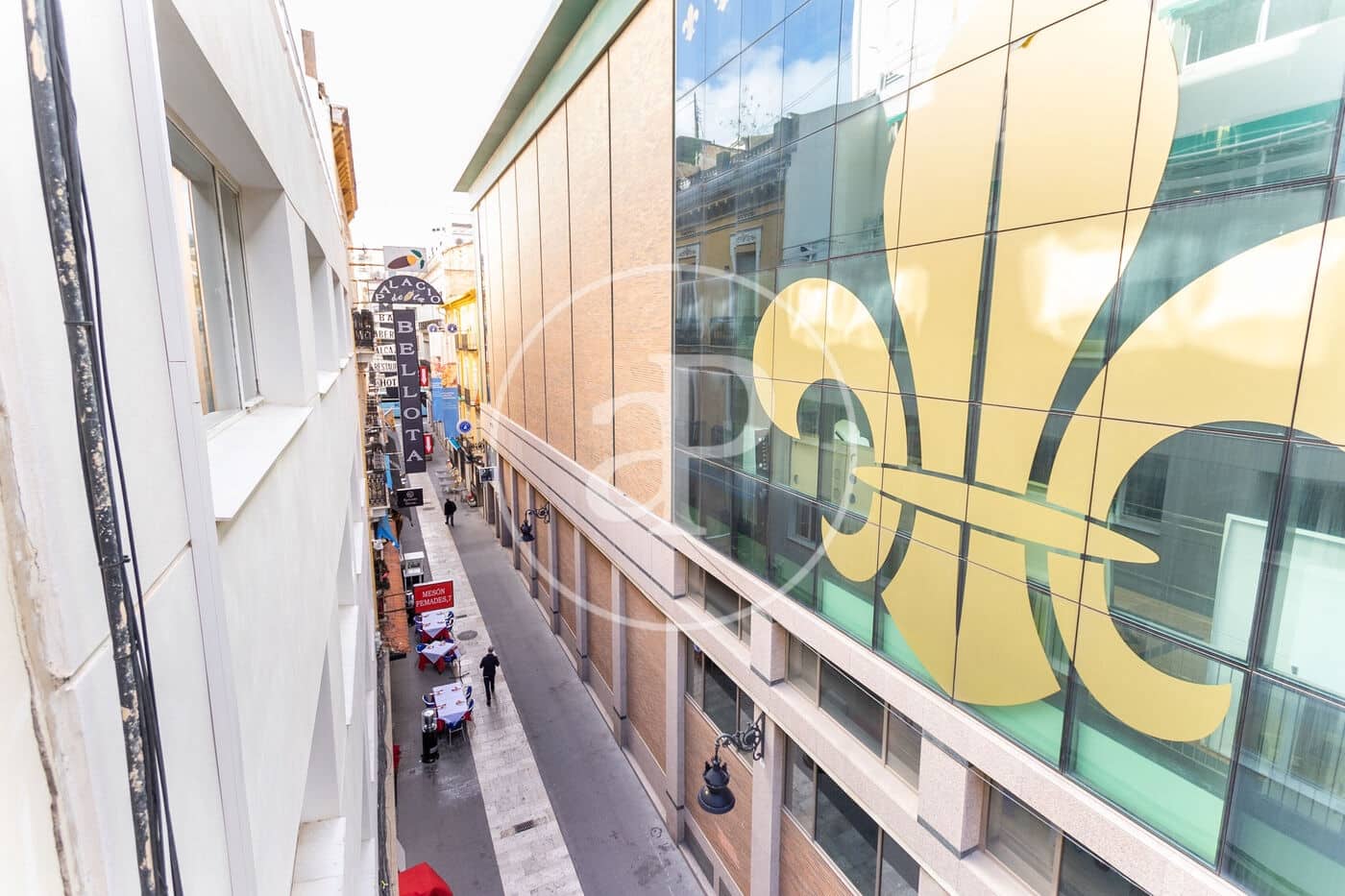 2 sypialnia Apartament do wynajęcia w Miasto Walencja - 2 500 € (Ref: 9112589)