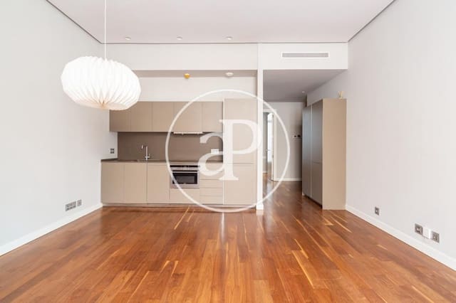 1 bedroom Apartment for rent in Sant Francesc, Valencia city - € 2,000 (Ref: 9112590)