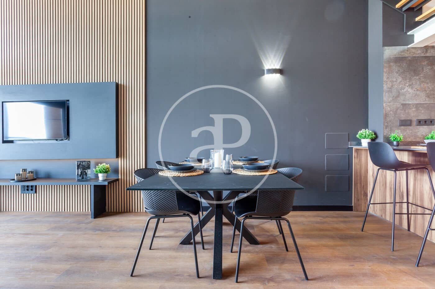 Penthouse de 1 chambre à louer à Valence ville - 1 700 € (Ref: 9112598)