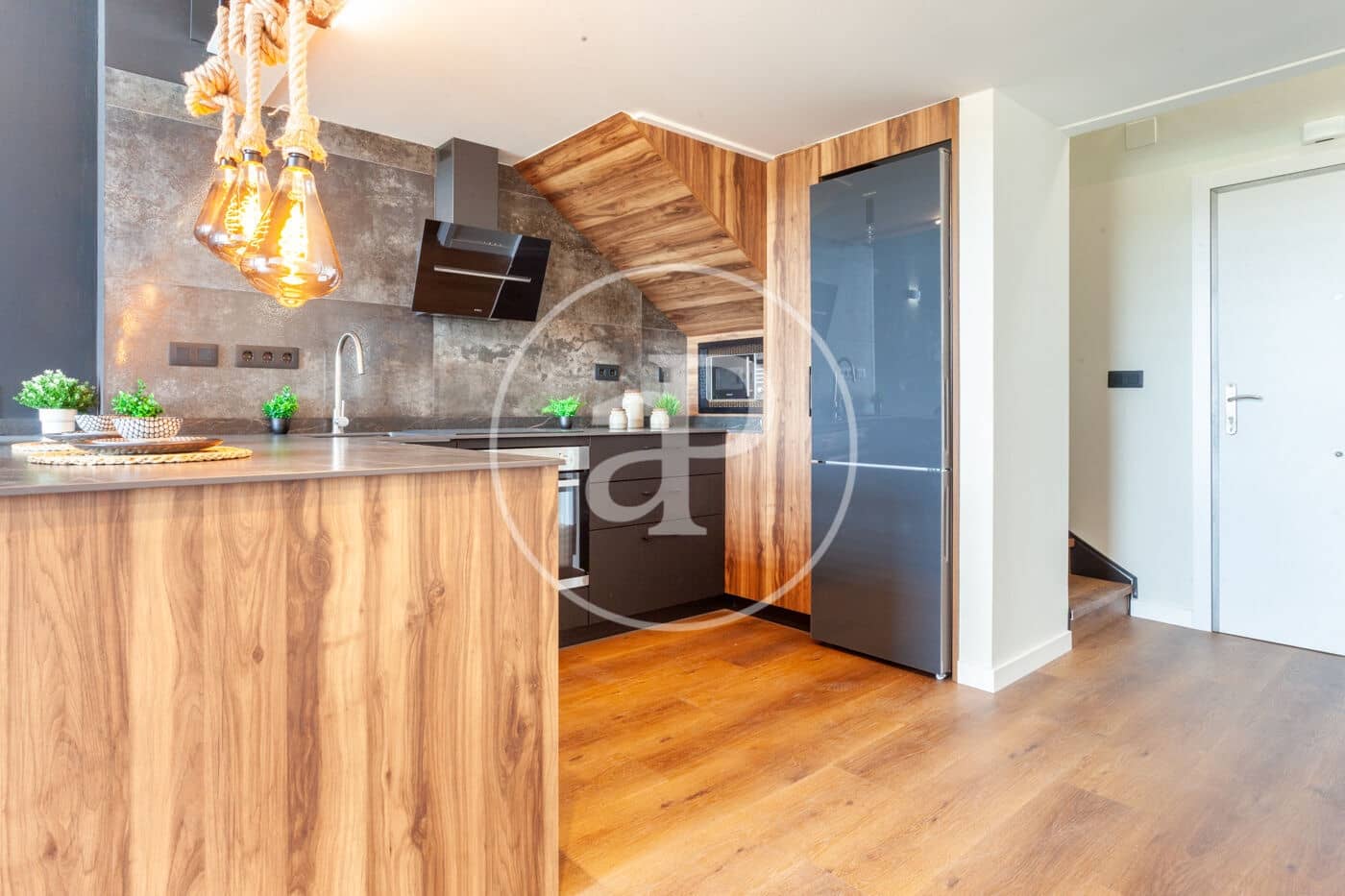 Penthouse de 1 chambre à louer à Valence ville - 1 700 € (Ref: 9112598)