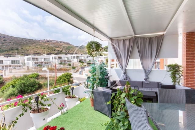 Chalet de 3 habitaciones en Chiva en venta - 385.000 € (Ref: 9114395)