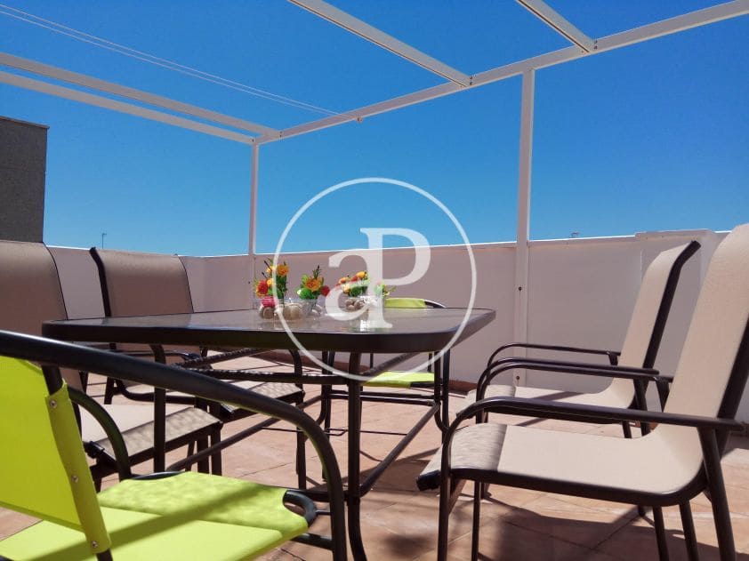 Penthouse de 2 chambres à louer à Canet d'En Berenguer avec piscine - 1 250 € (Ref: 9114400)