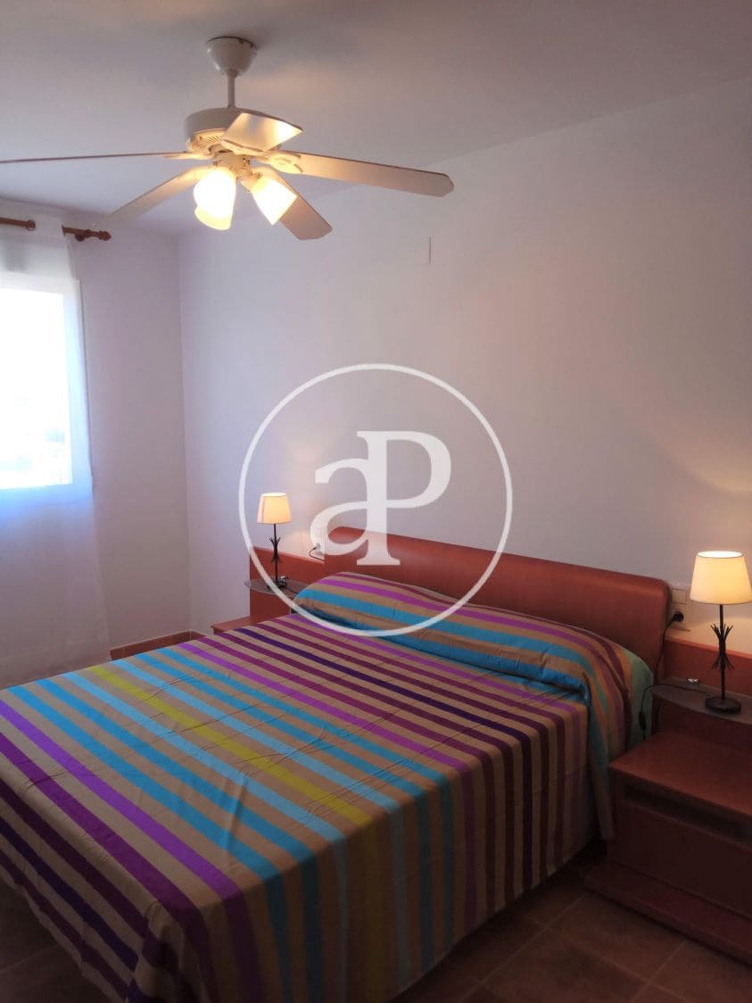 Penthouse de 2 chambres à louer à Canet d'En Berenguer avec piscine - 1 250 € (Ref: 9114400)