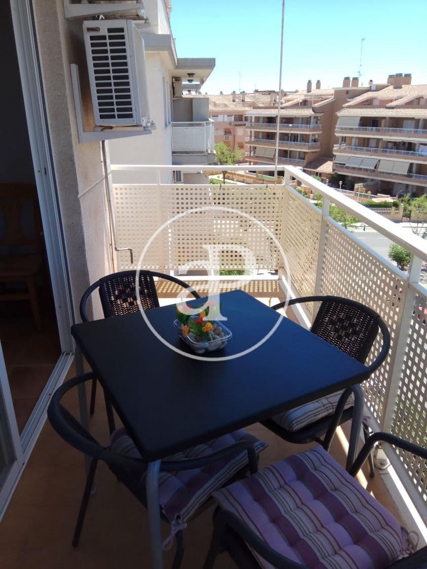 Penthouse de 2 chambres à louer à Canet d'En Berenguer avec piscine - 1 250 € (Ref: 9114400)
