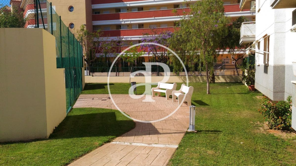 Penthouse de 2 chambres à louer à Canet d'En Berenguer avec piscine - 1 250 € (Ref: 9114400)