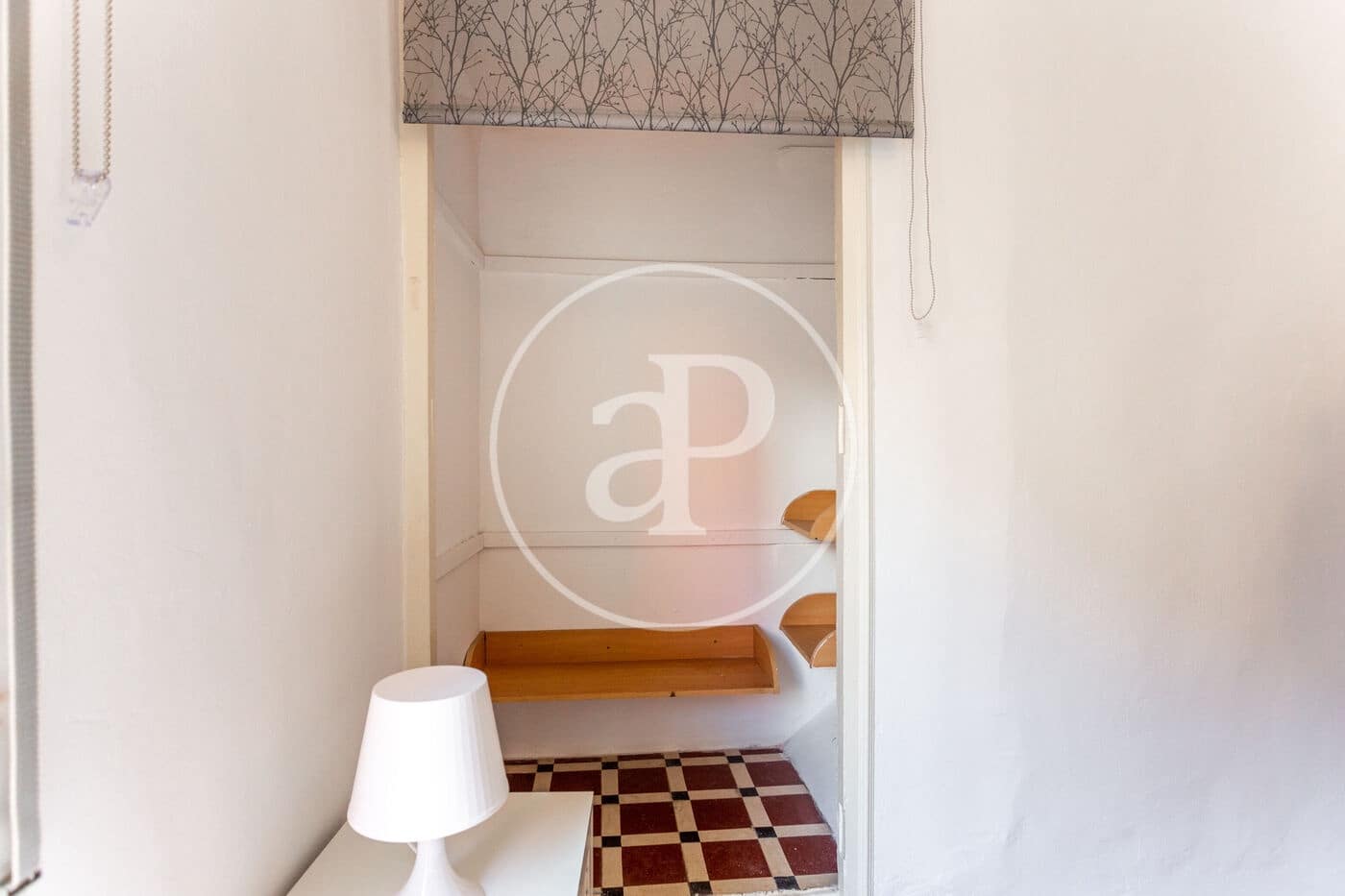 1 soverom Leilighet til leie i Valencia by - € 1 100 (Ref: 9116356)