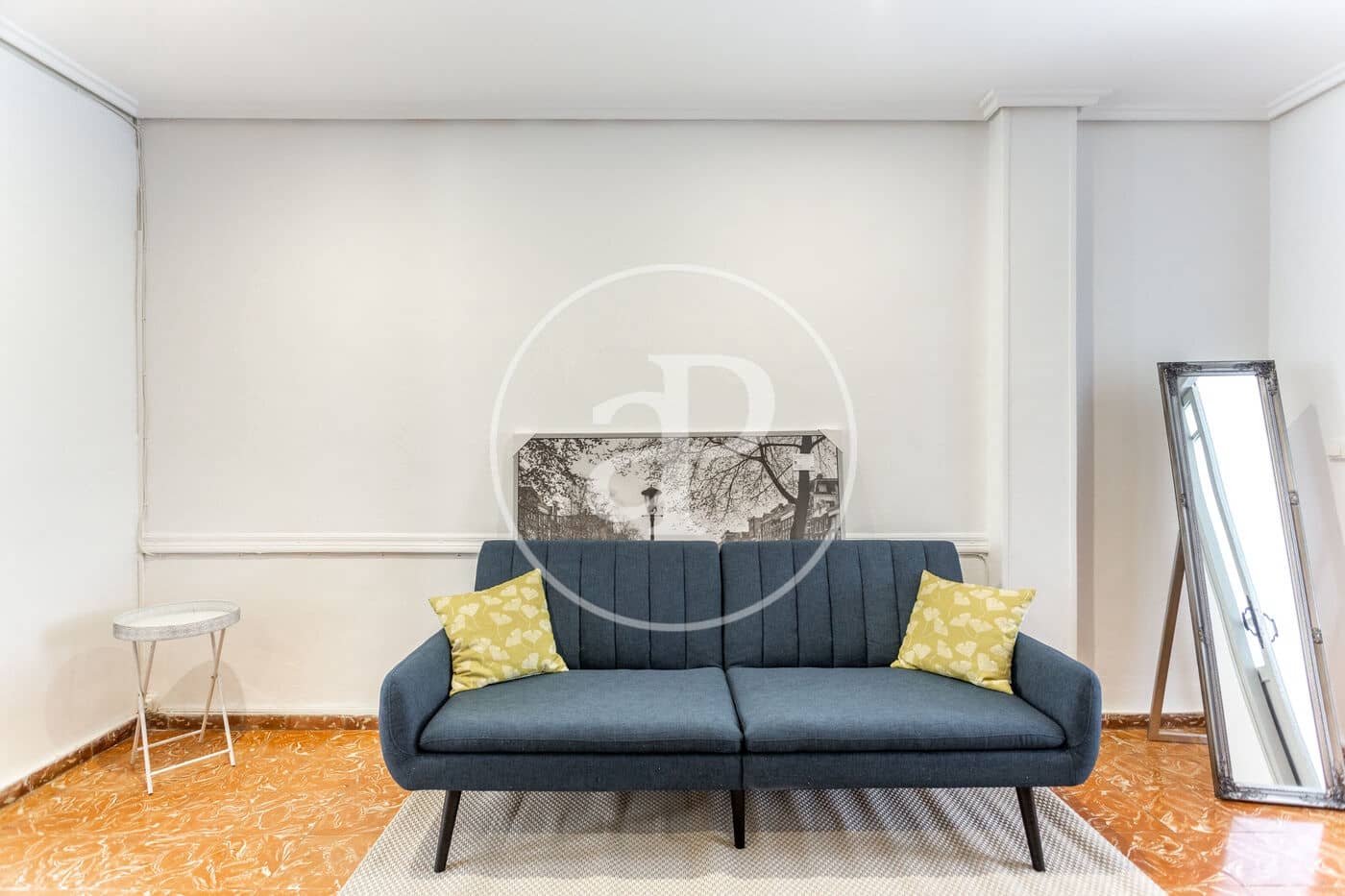 1 soverom Leilighet til leie i Valencia by - € 1 100 (Ref: 9116356)