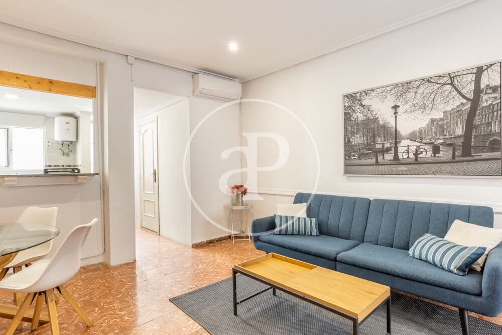 1 bedroom Apartment for rent in Valencia city - € 1,300 (Ref: 9116356)