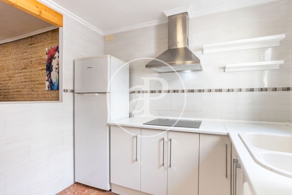 1 bedroom Apartment for rent in Valencia city - € 1,300 (Ref: 9116356)
