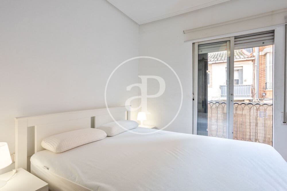 1 bedroom Apartment for rent in Valencia city - € 1,300 (Ref: 9116356)