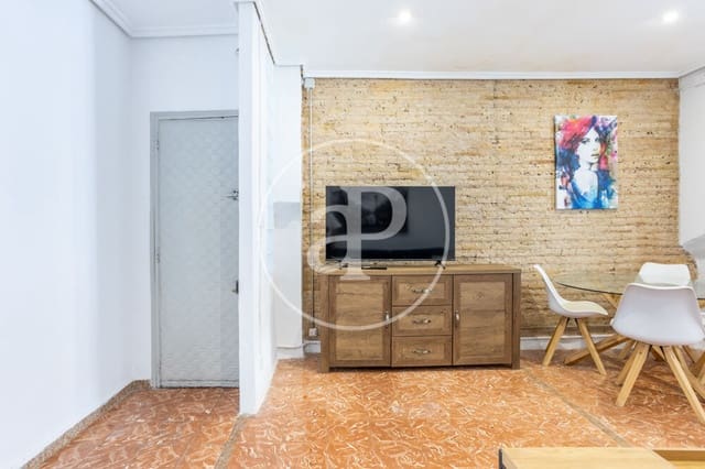 1 soveværelse Lejlighed til leje i Cabanyal-Canyamelar, Valencia by - € 1.300 (Ref: 9116356)