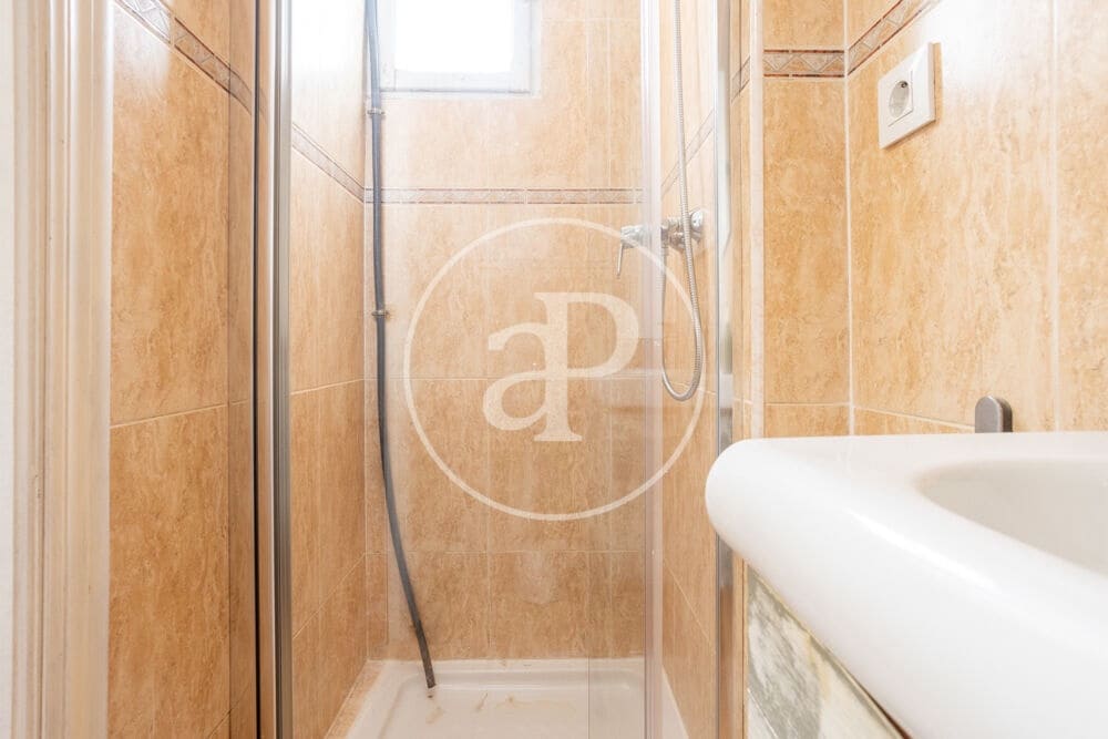 1 bedroom Apartment for rent in Valencia city - € 1,300 (Ref: 9116356)
