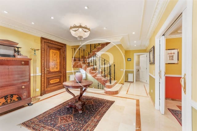 5 soveværelse Villa til salg i Chiva - € 890.000 (Ref: 9118984)