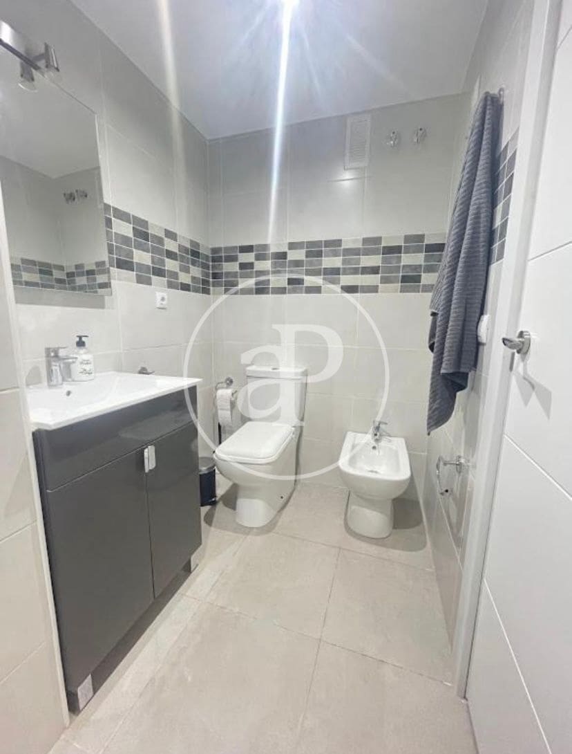 2 soverom Leilighet til leie i Benicassim - € 750 (Ref: 9118988)