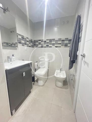 2 bedroom Apartment for rent in Benicàssim - € 750 (Ref: 9118988)