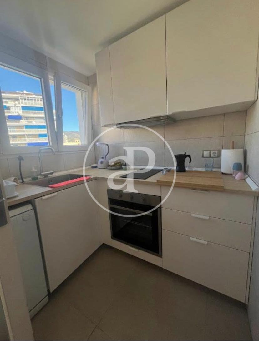 2 soverom Leilighet til leie i Benicassim - € 750 (Ref: 9118988)