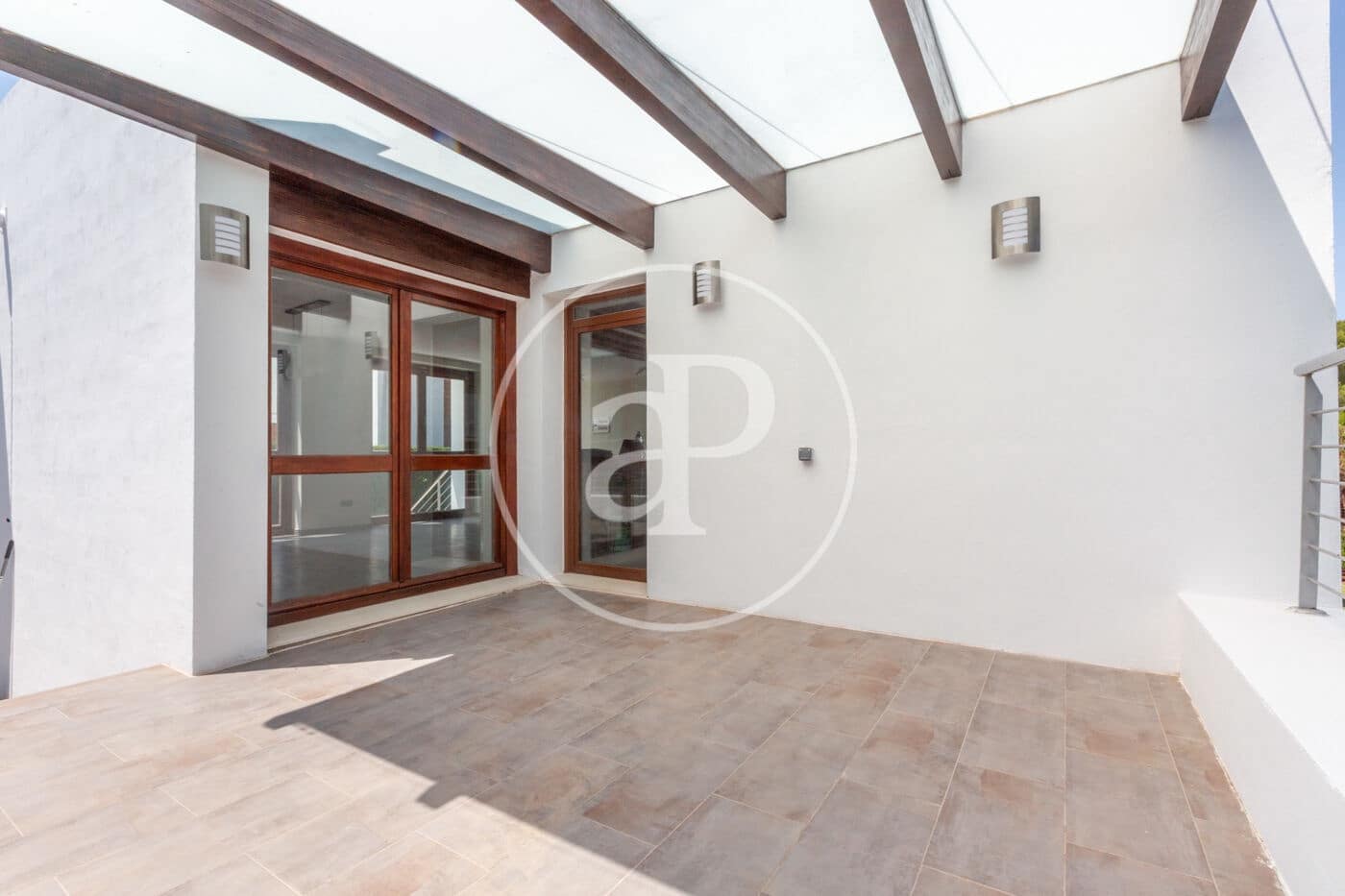 4 sypialnia Willa do wynajęcia w Chiva z basenem - 2 300 € (Ref: 9126918)