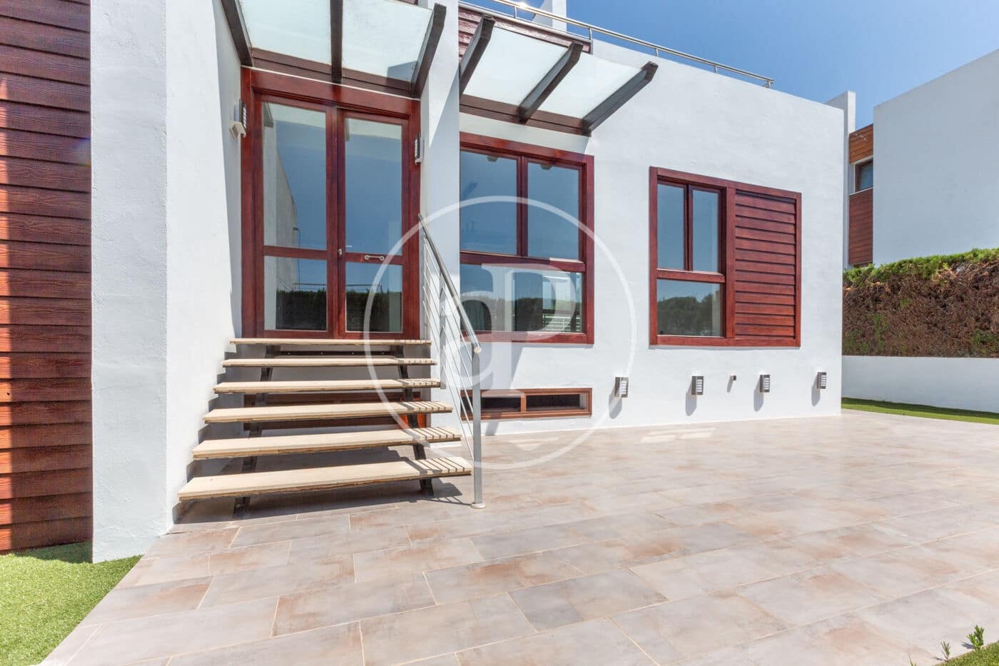 4 sypialnia Willa do wynajęcia w Chiva z basenem - 2 300 € (Ref: 9126918)