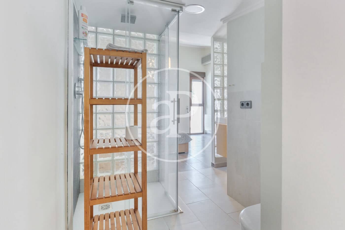 4 sypialnia Willa do wynajęcia w Chiva z basenem - 2 300 € (Ref: 9126918)