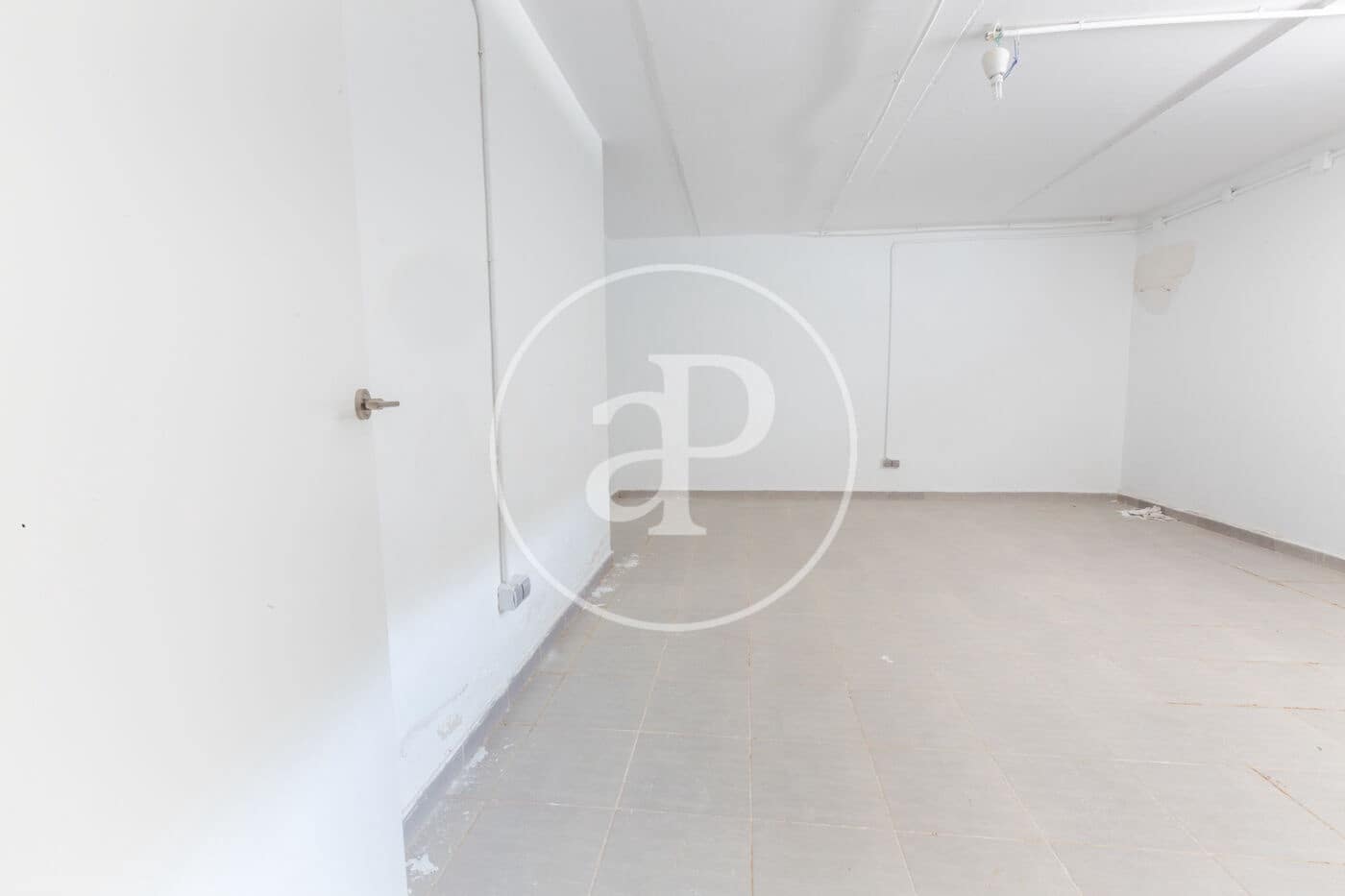 4 sypialnia Willa do wynajęcia w Chiva z basenem - 2 300 € (Ref: 9126918)