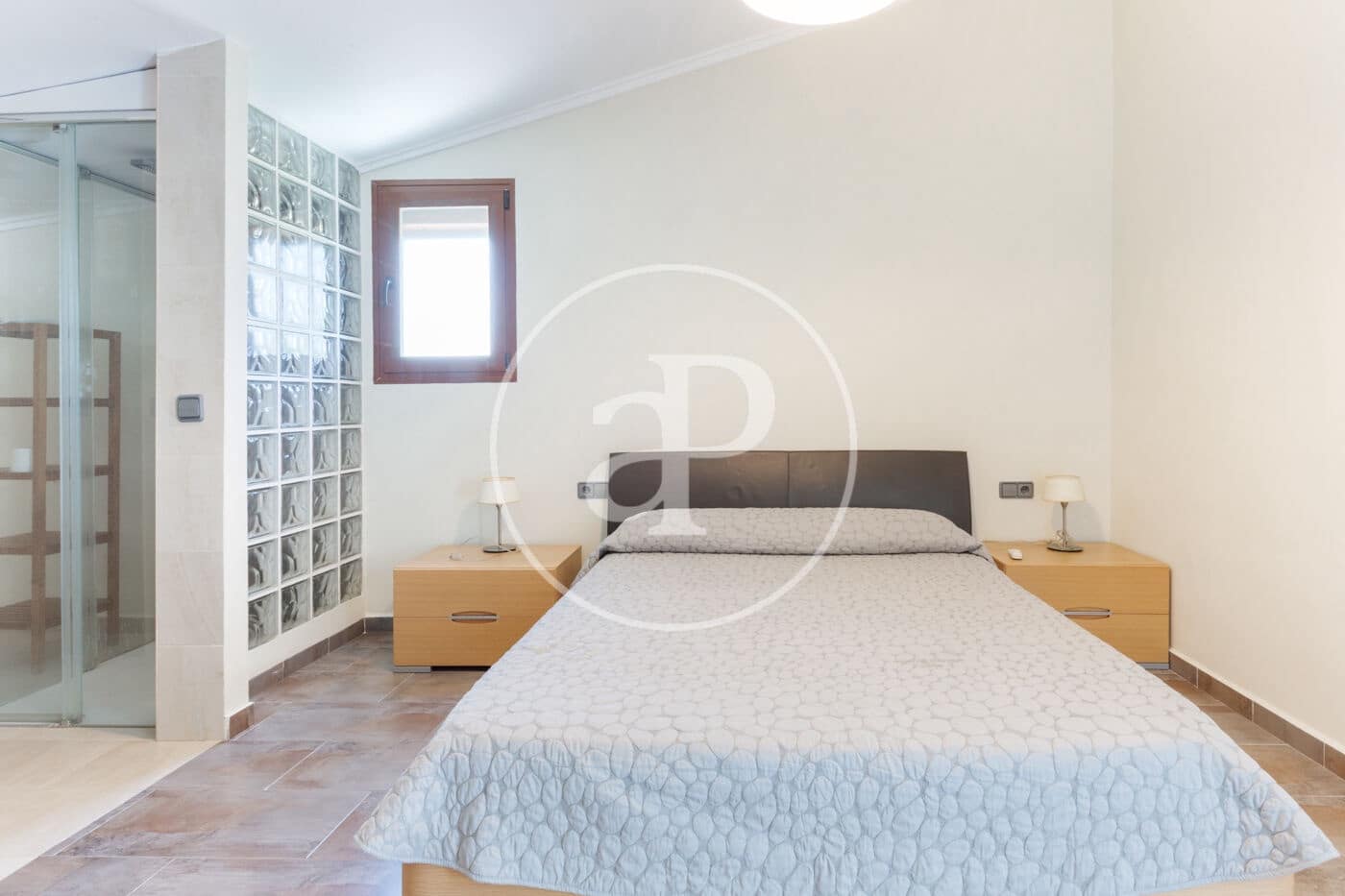 4 sypialnia Willa do wynajęcia w Chiva z basenem - 2 300 € (Ref: 9126918)