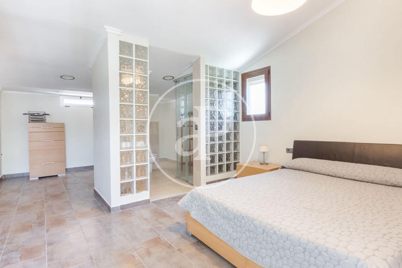 4 sypialnia Willa do wynajęcia w Chiva z basenem - 2 300 € (Ref: 9126918)