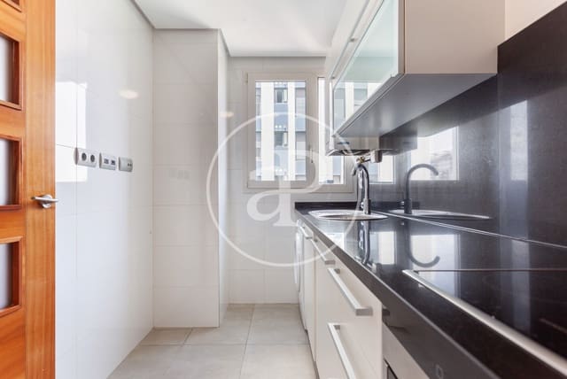 2 slaapkamer Appartement te huur in Benicalap, Valencia stad met zwembad - € 1.750 (Ref: 9128584)