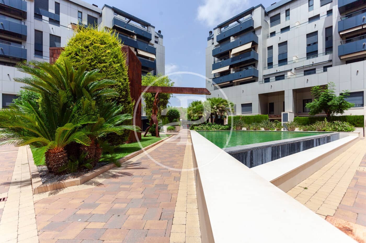 2 slaapkamer Appartement te huur in Valencia stad met zwembad - € 1.750 (Ref: 9128584)