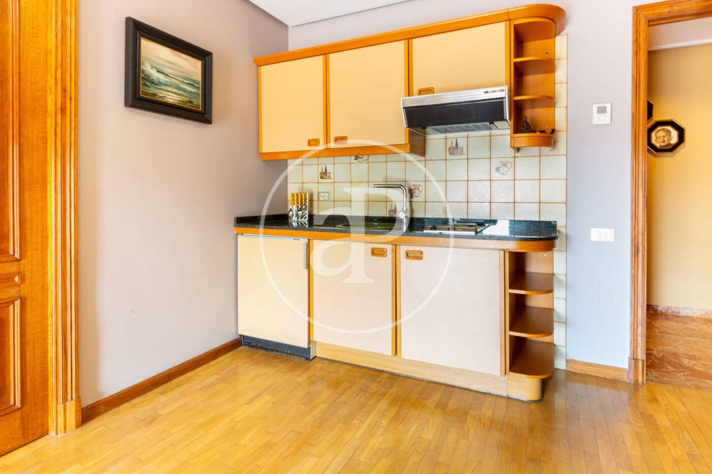 8 bedroom Villa for rent in Paterna with pool - € 8,500 (Ref: 9128588)