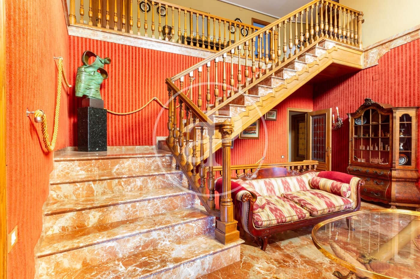 8 bedroom Villa for rent in Paterna with pool - € 8,500 (Ref: 9128588)