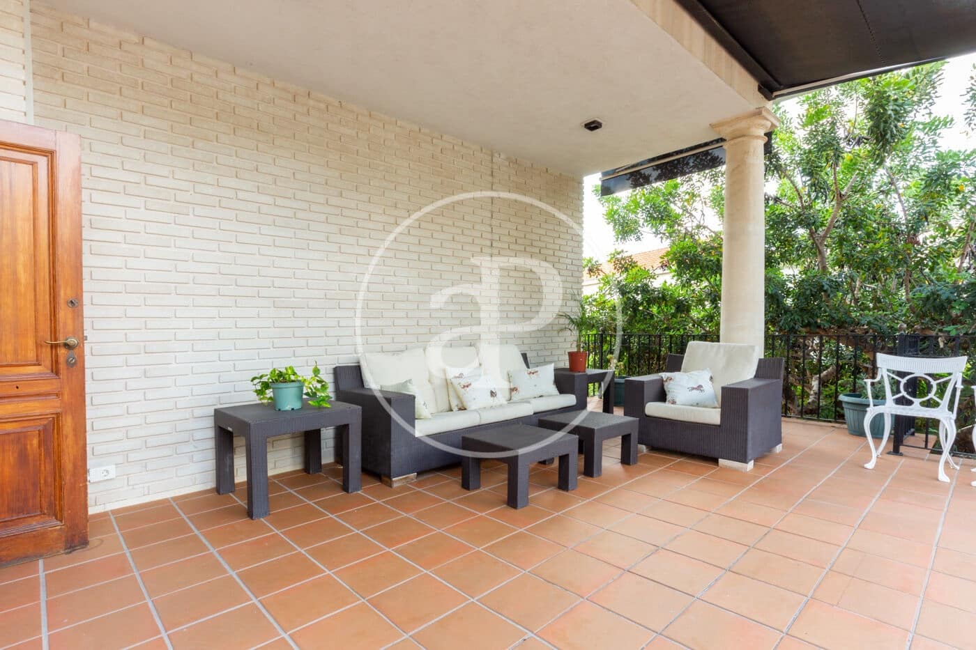 8 bedroom Villa for rent in Paterna with pool - € 8,500 (Ref: 9128588)