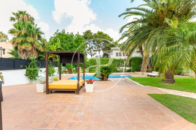 8 bedroom Villa for rent in Casas Verdes, Paterna with pool - € 8,500 (Ref: 9128588)