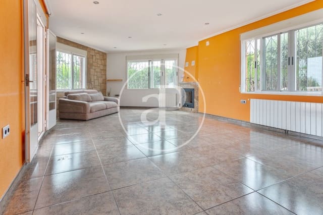 5 Zimmer Villa zu verkaufen in Picassent mit Pool - 520.000 € (Ref: 9128589)