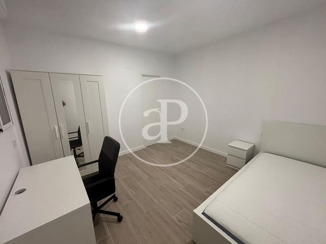 3 camera da letto Villa da affittare in Burjassot - 1.350 € (Rif: 9129982)