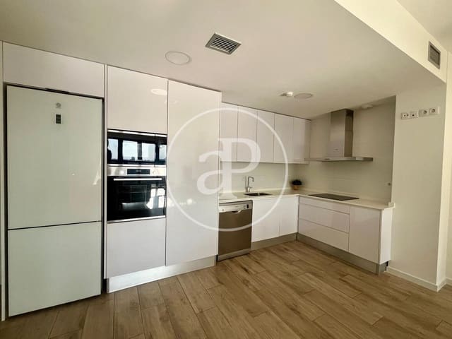 3 soveværelse Lejlighed til leje i Ciutat de les Arts i de les Ciencies, Valencia by med swimmingpool - € 2.800 (Ref: 9129984)