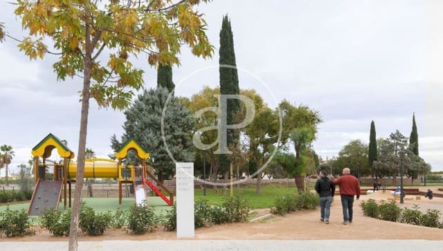 3 soverom Villa til salgs i Castellar-L'Oliveral, Valencia by - € 350 000 (Ref: 9129985)