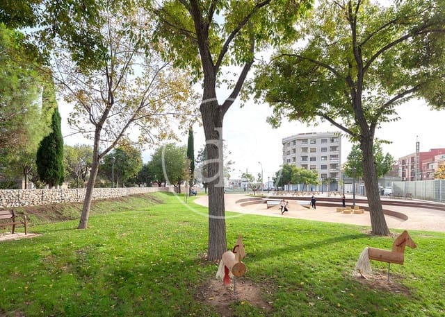 3 soverom Villa til salgs i Castellar-L'Oliveral, Valencia by - € 350 000 (Ref: 9129985)