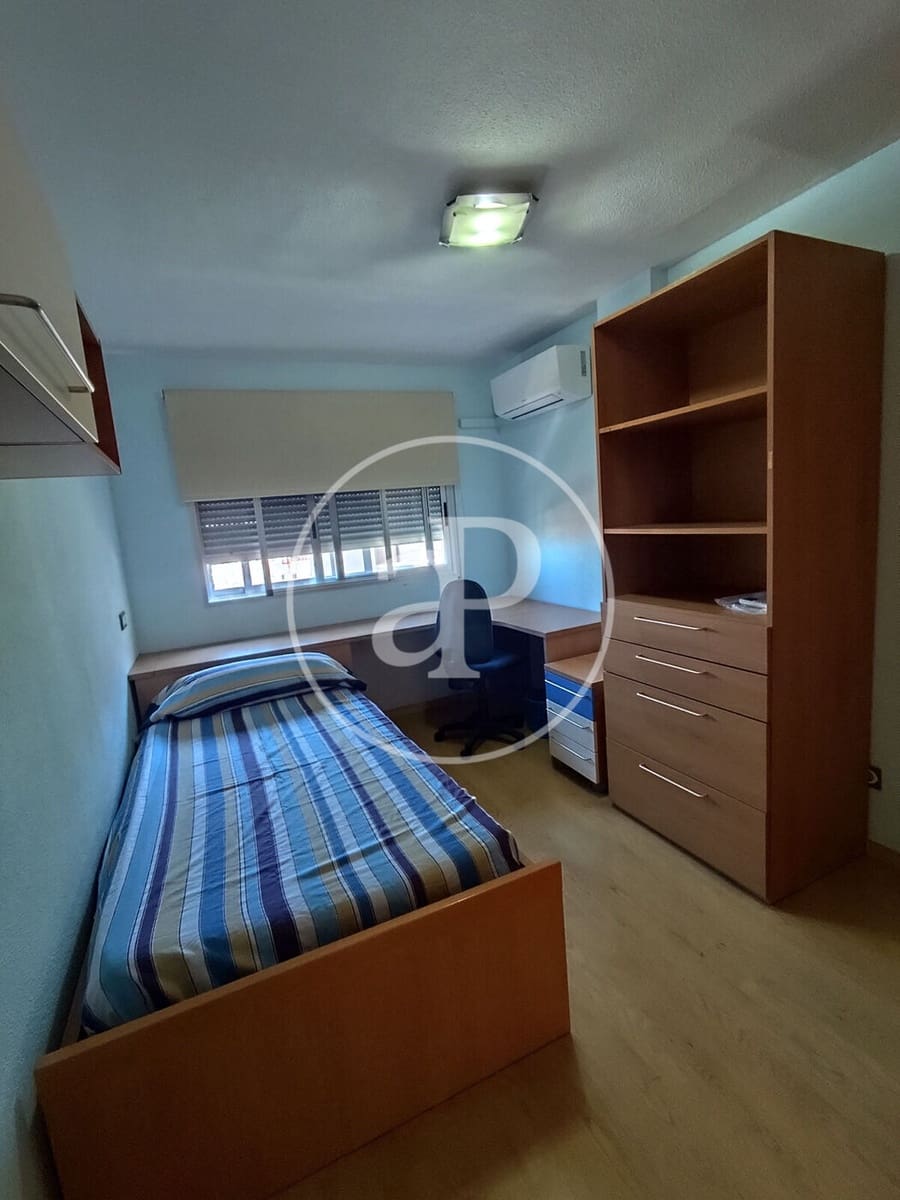 3 makuuhuone Huoneisto vuokrattavana paikassa Valencia kaupunki - 1 600 € (Ref: 9132623)