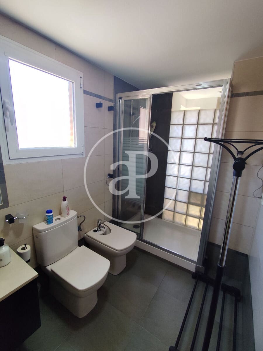 3 makuuhuone Huoneisto vuokrattavana paikassa Valencia kaupunki - 1 600 € (Ref: 9132623)