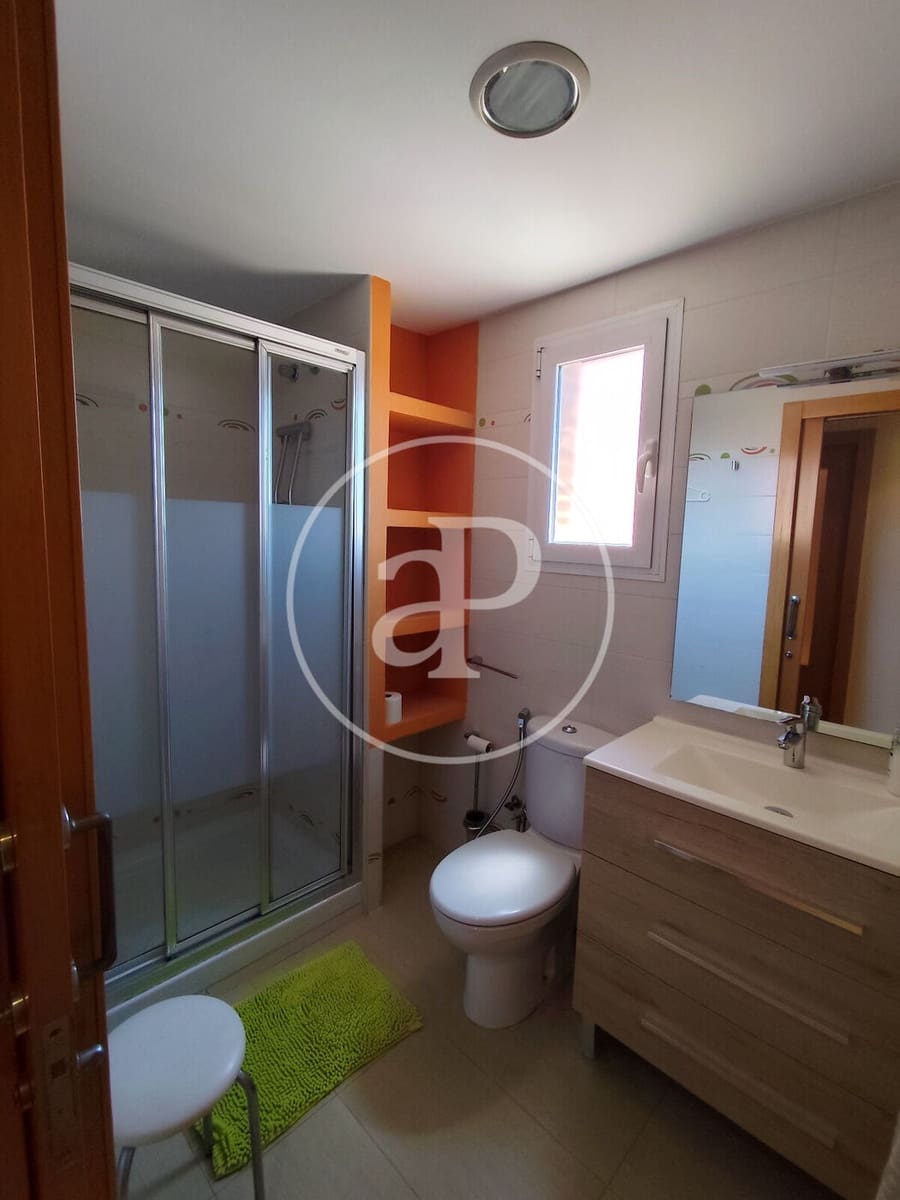 3 makuuhuone Huoneisto vuokrattavana paikassa Valencia kaupunki - 1 600 € (Ref: 9132623)