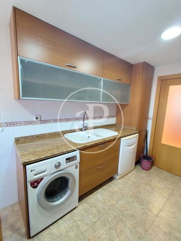 3 makuuhuone Huoneisto vuokrattavana paikassa La Carrasca, Valencia kaupunki - 1 600 € (Ref: 9132623)