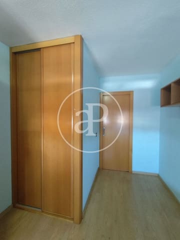 3 makuuhuone Huoneisto vuokrattavana paikassa La Carrasca, Valencia kaupunki - 1 600 € (Ref: 9132623)